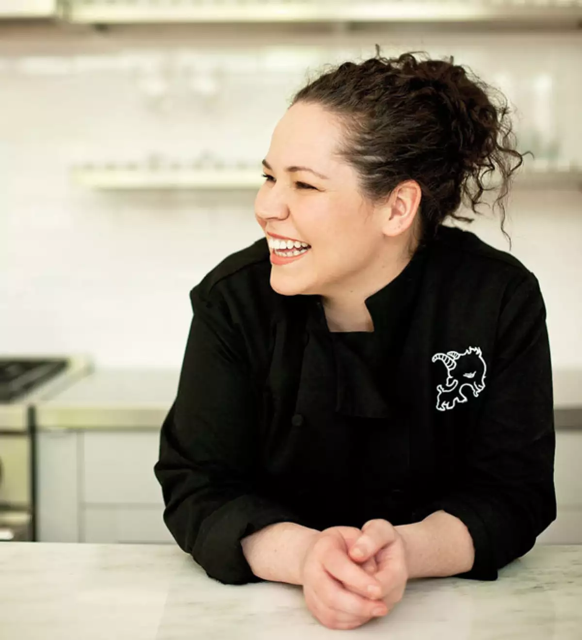 Stephanie fue la primer mujer en ganar la cometencia, esto en la cuatra temporada.