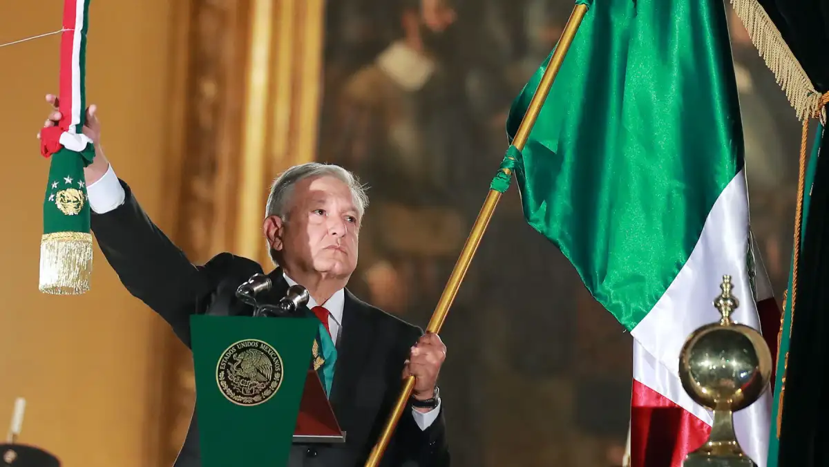La transformación de AMLO en su sexenio: las fotos del inicio y fin de ...
