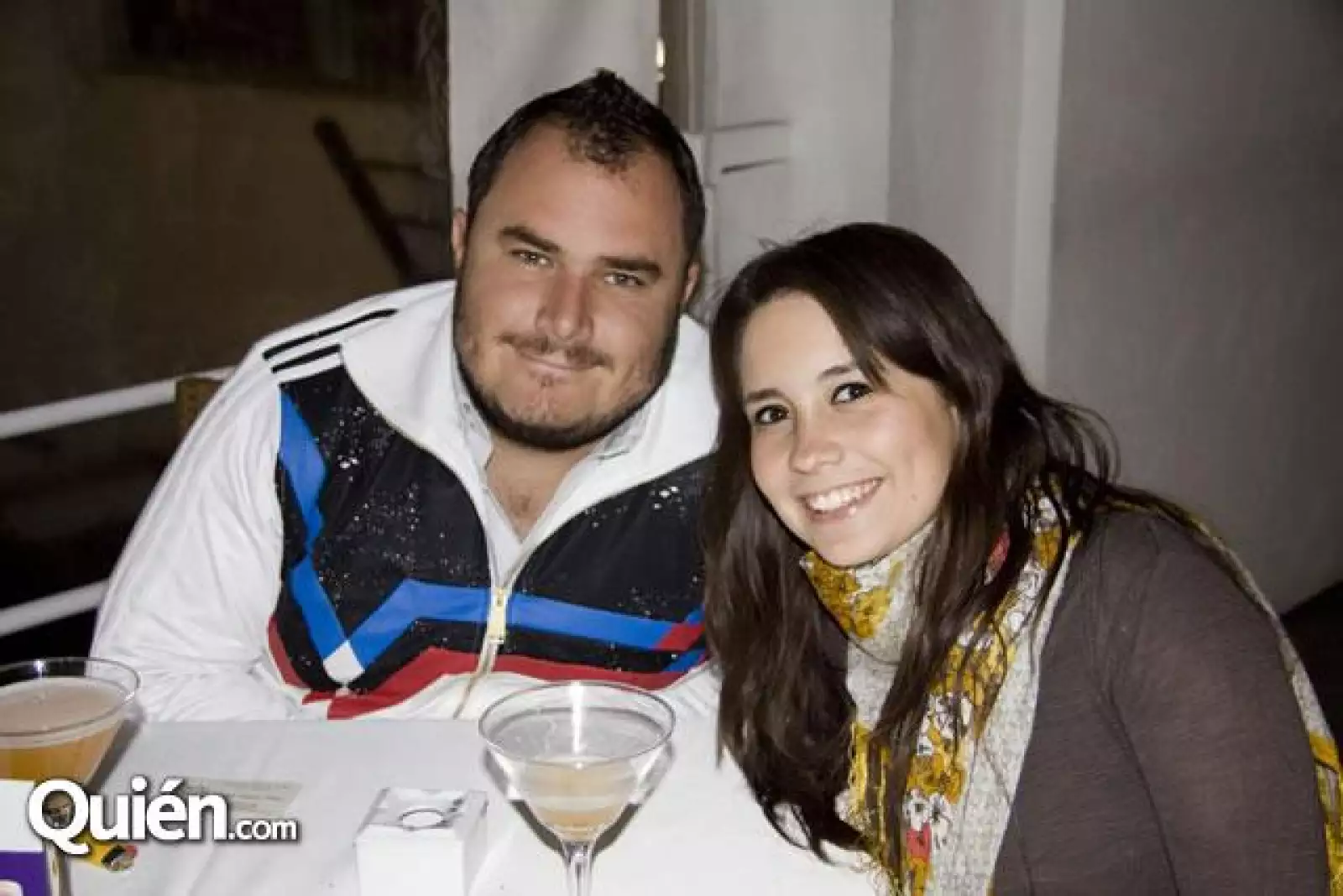 Santiago Benzanilla,Alejandra Ochoa