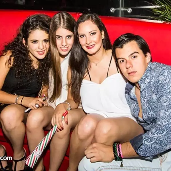 Ana Luisa San Román,Sofía San Román,Sofía Gil y Nano Esquivias