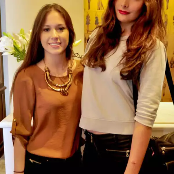 Magdalia Mckey y Claudia Lozano