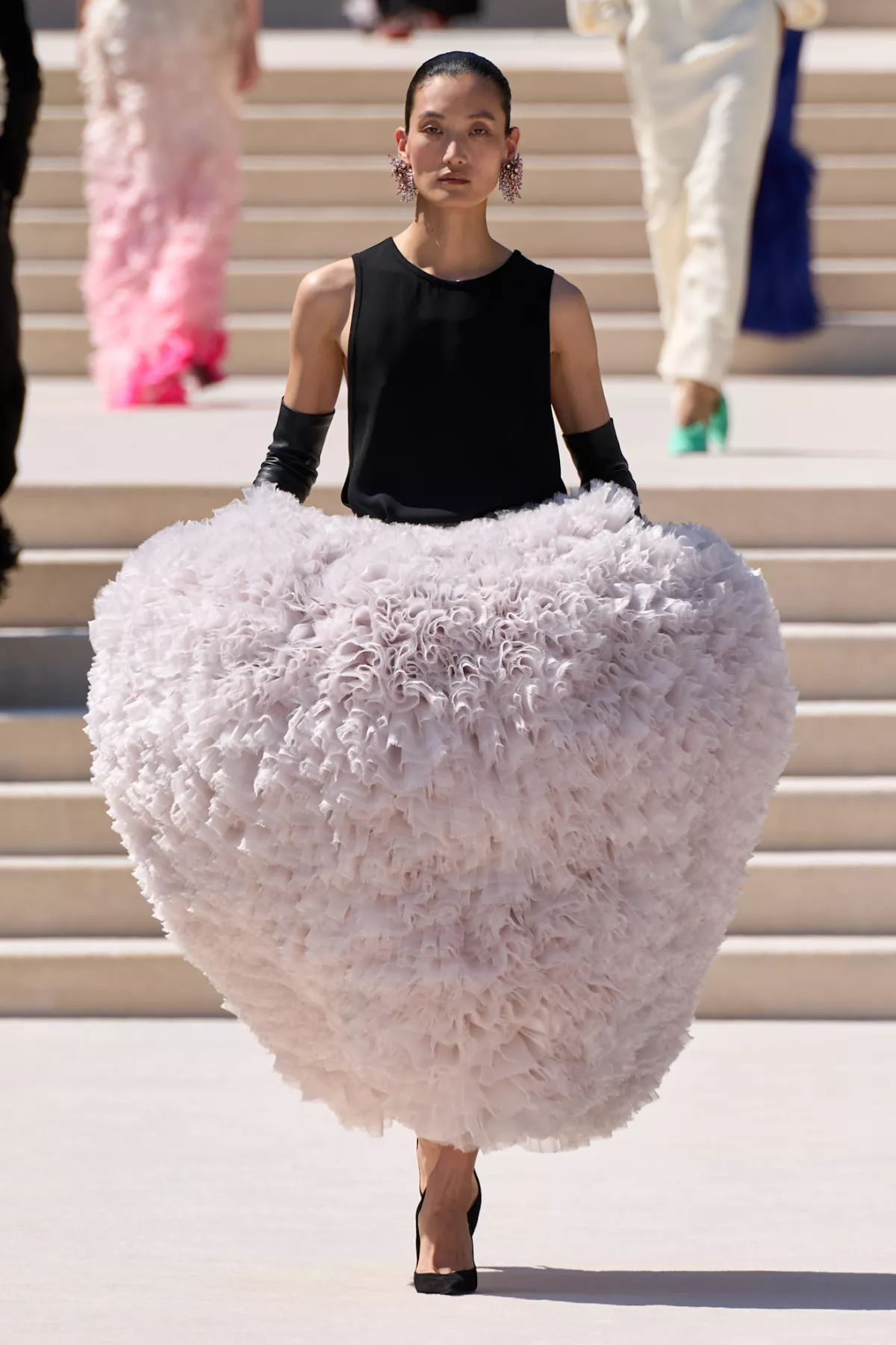 Balenciaga HC F26 031.jpg