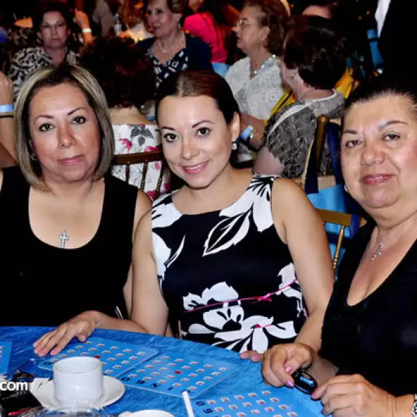 Gilda de Reyes, Anel Reyes y Silvia González