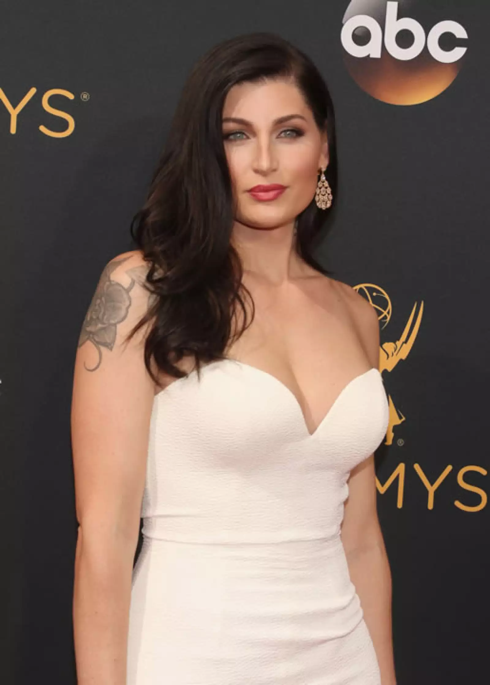 Trace Lysette.