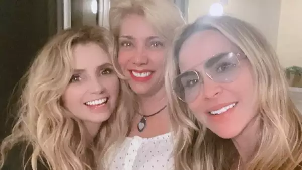 Angélica Rivera, Cynthia Klitbo y Aylín Mujica