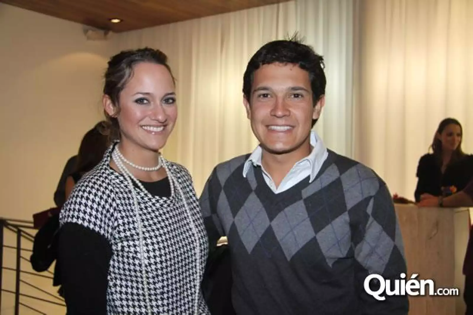 Inauguración restaurante POUI