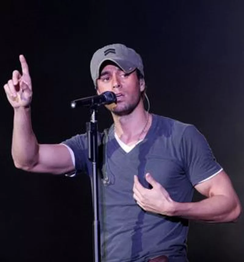 Juanes también es contendiente en esta categoría de los American Music Awards.