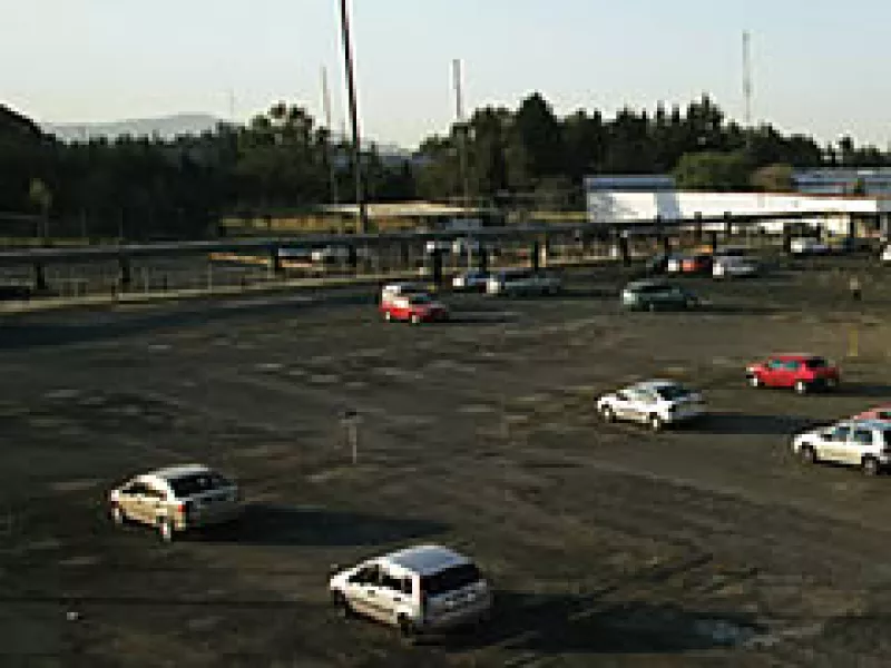 Desolada lucía la planta de Chrysler, en Toluca, Estado de México, el viernes 10 de enero a las 16:30 horas. (Foto: Adán Gutiérrez)