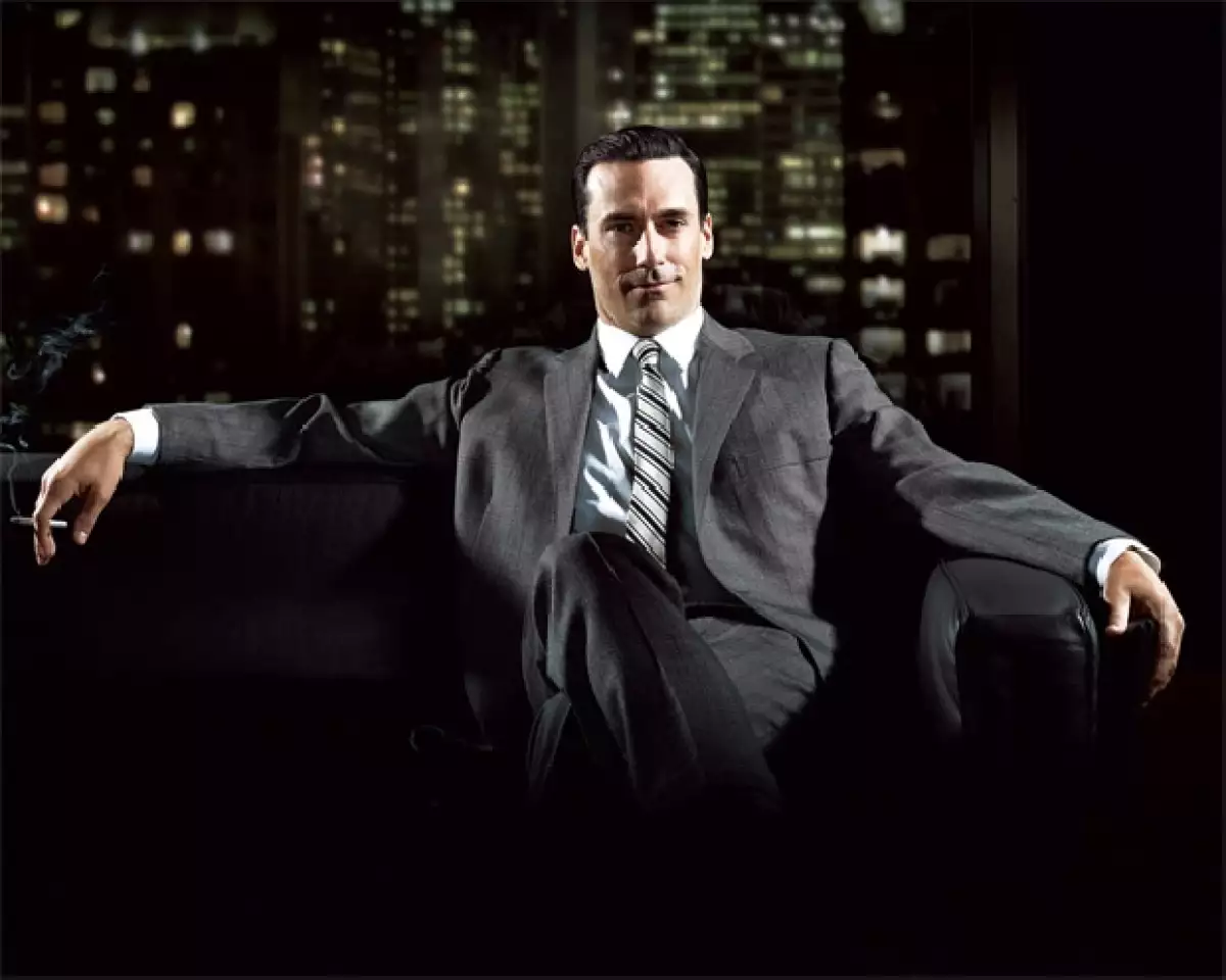 Jon Hamm como Don Draper