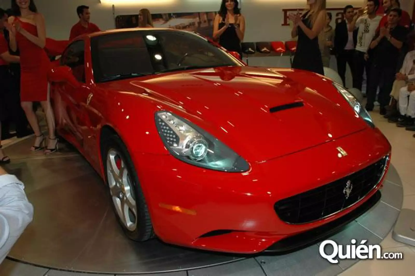 Presentación Ferrari California