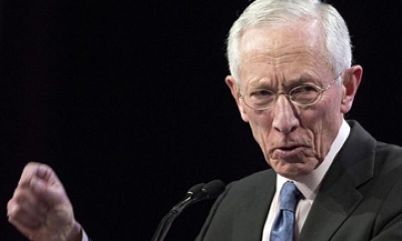 El vicepresidente del Banco central estadounidense, Stanley Fischer, dijo que la caída del precio del petróleo y otros problemas se están disipando. (Foto: Reuters)