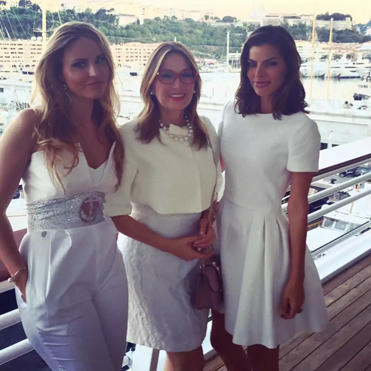 Bárbara acudió a una especial fiesta ayer por la tarde en un atuendo muy chic.