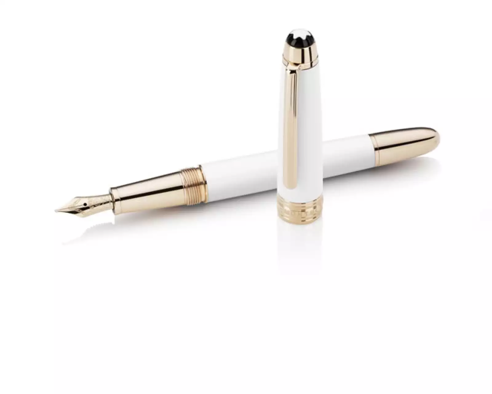 Esta pluma de fuente de Montblanc le será útil en cada junta.