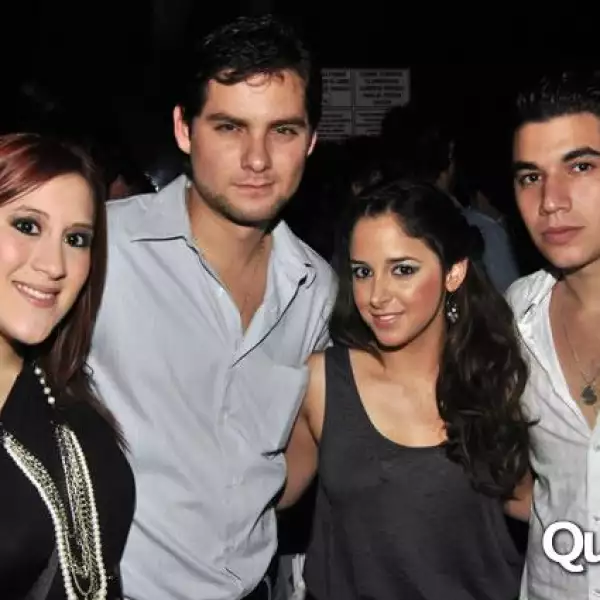 Ayuda a Damnificados