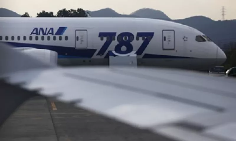 La aerolínea All Nippon Airways dijo que cambió 10 veces las baterías de los aviones porque no se cargaban completamente.  (Foto: Reuters)