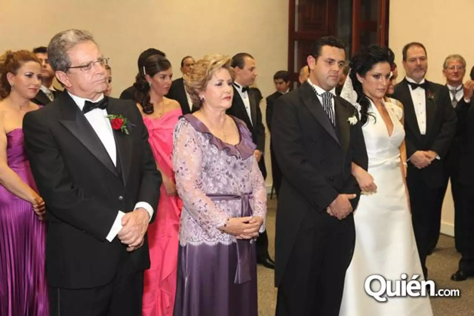 Guillermo Ochoa,Ana Maria Millan,Guillermo Ochoa y Dannielle Dithurbide