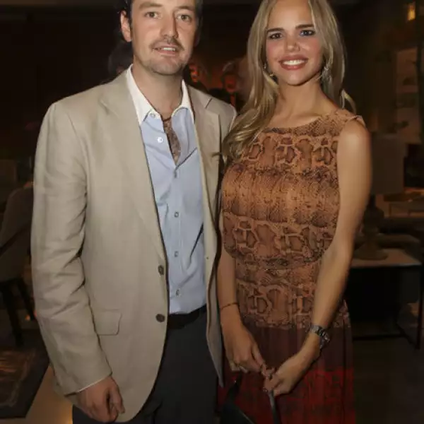 Cristóbal Gómez España y Renata Larios