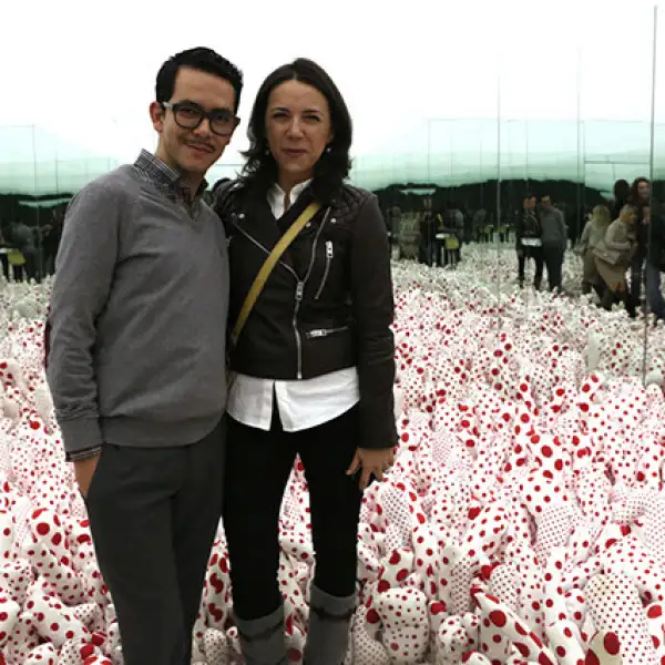 Manolo Caro, Laura Manzo
