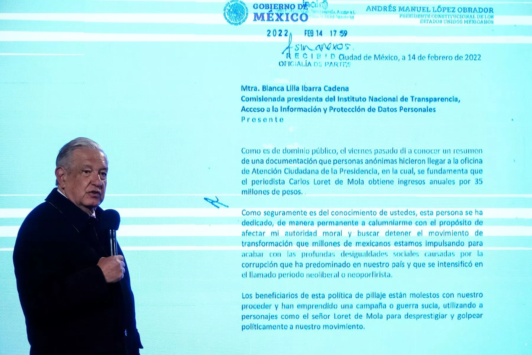 Andrés Manuel López Orabdor durante la conferencia matutina en Palacio Nacional.