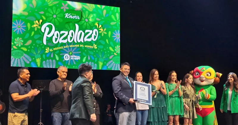 pozole mas grande del mundo.png