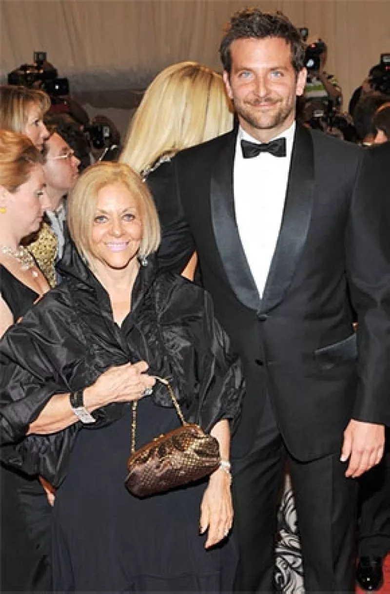 Como una promesa desde que el actor inició su carrera, acordó con su mamá que si algún día era nominado para este premio tan importante, ella sería su acompañante.