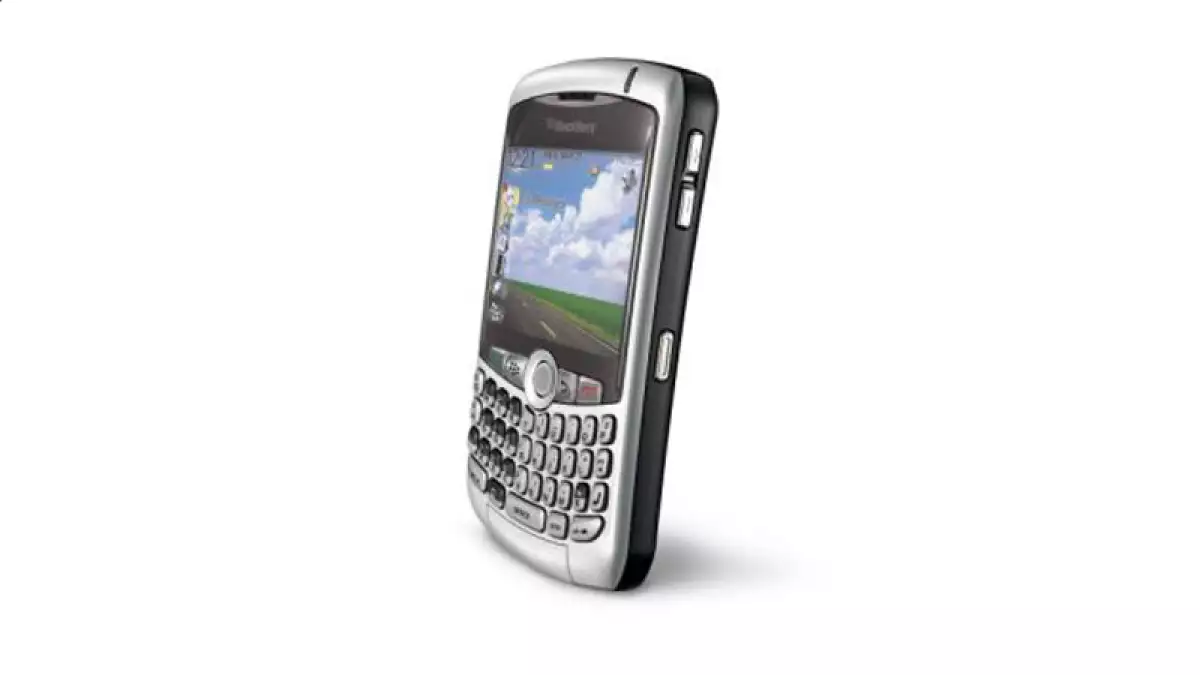 Blackberry Curve 8300 (Foto: Blackberry)