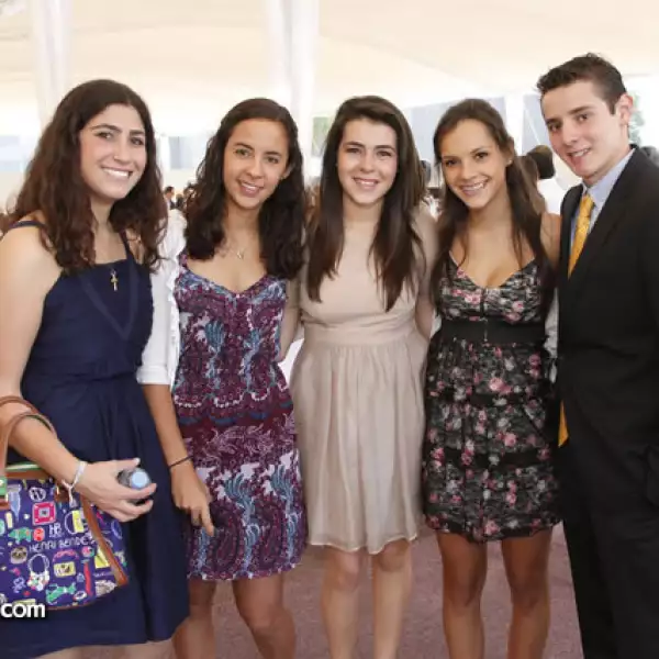 Gabriela Fuentes,Mariel,María Fernanda y Begoña Rodríguez y Brandon Orozco