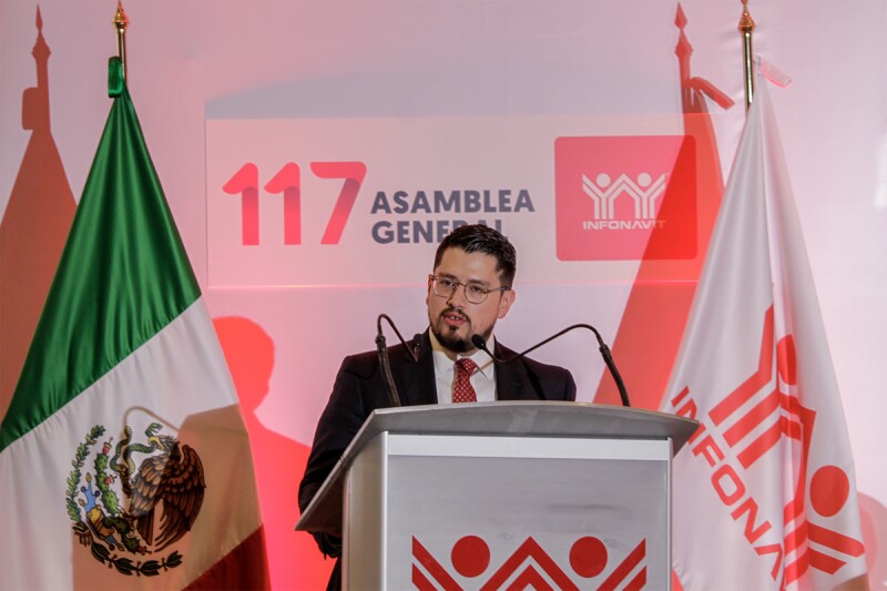 Carlos Martínez, Infonavit