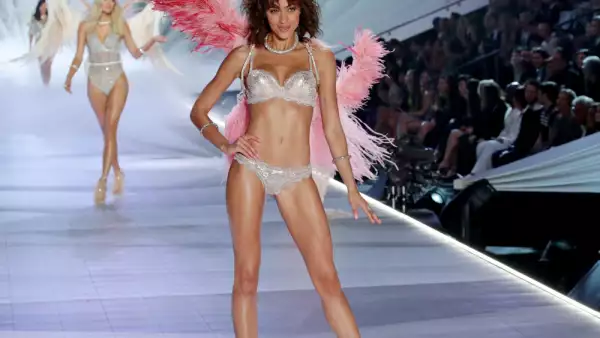 Victoria's Secret Fashion Show, Runway, New York, USA - 08 Nov 2018