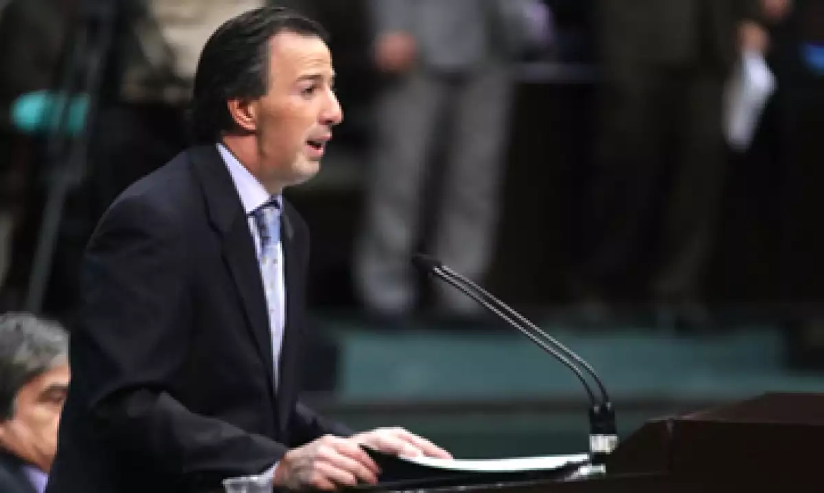 José Antonio Meade, secretario de Hacienda advirtió que el desorden en las finanzas públicas provocará bajas en empleo e inversión. (Foto: Notimex)