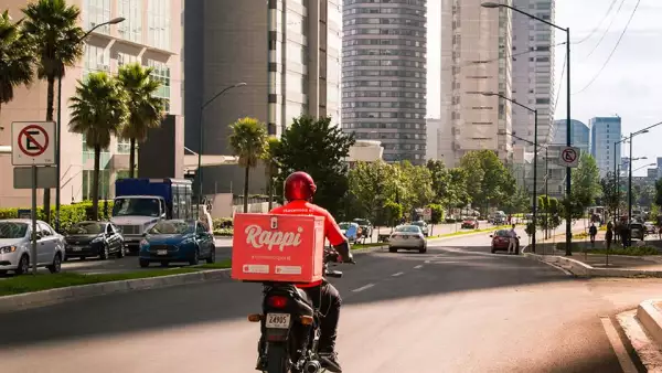 Los repartidores ofrecen sus servicios en cinco zonas de la CDMX, aunque planean expandirse al resto de la ciudad.