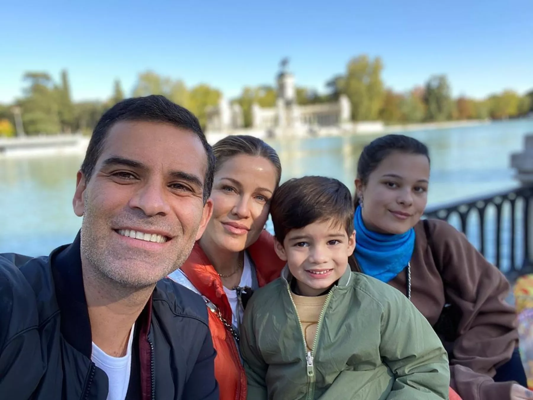Rafa Márquez, Jaydy Michel, Leonardo y Manuela,