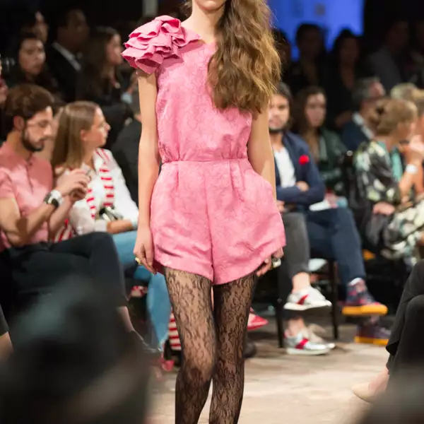 Mercedes Benz Fashion Week: Pasarela de Sandra Weil