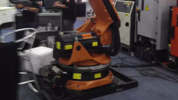 Eurobots sorprendi� con sus propuestas de ?robots de ocasi�n?o de segunda mano
