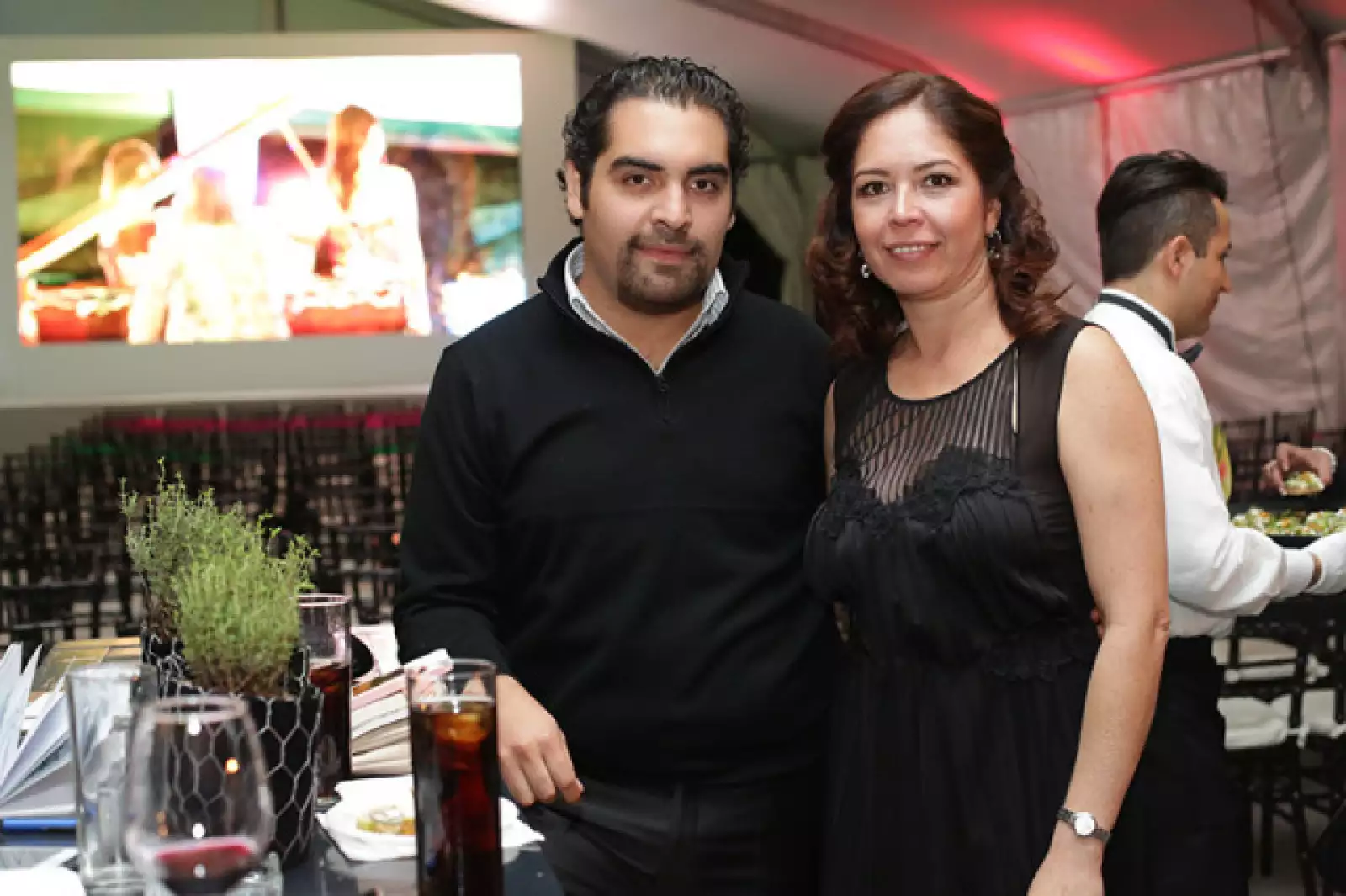 Guillermo Catzoli y Claudia Oropeza