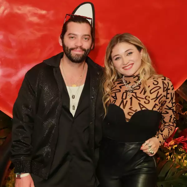 AFTER PARTY BAD BUNNY 