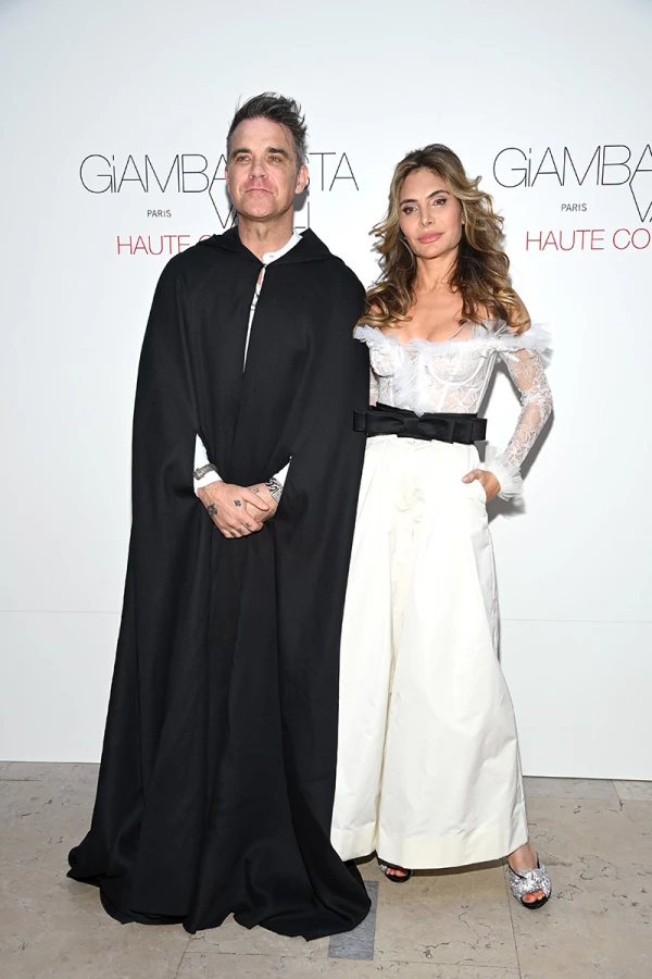 Robbie Williams promete hablar de todo en el documental que prepara con Netflix