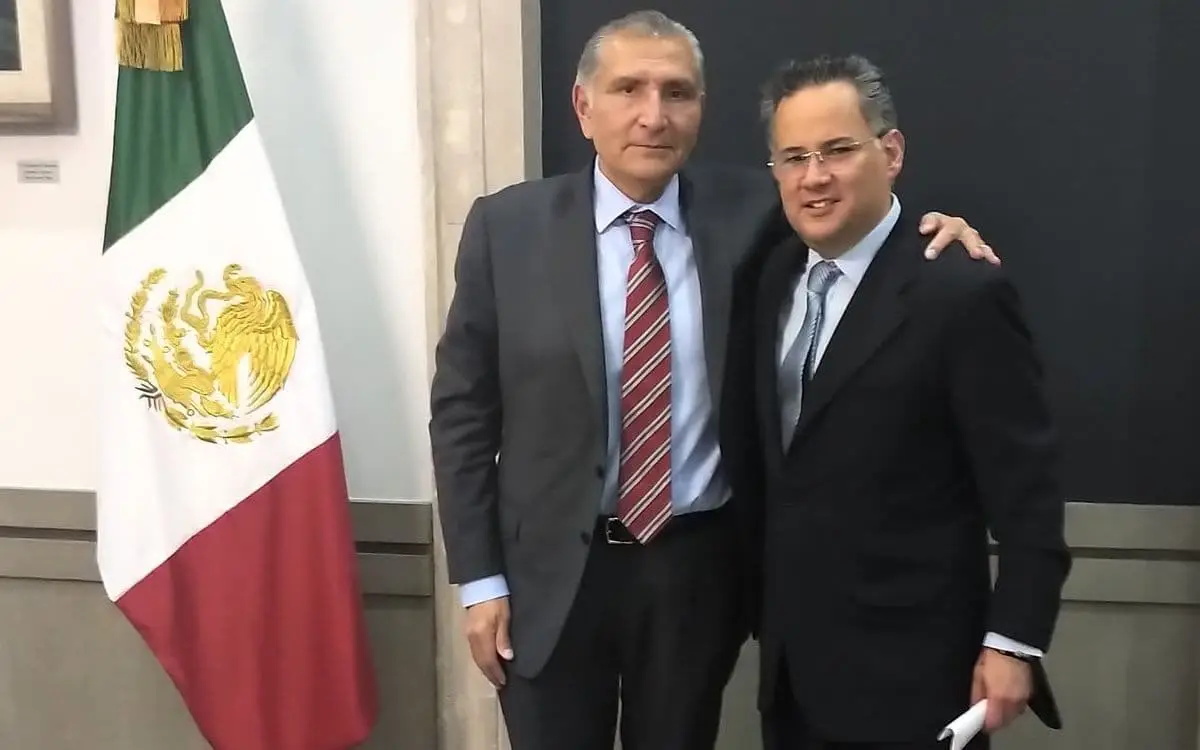 adan-auguto-santiago-nieto.jpeg