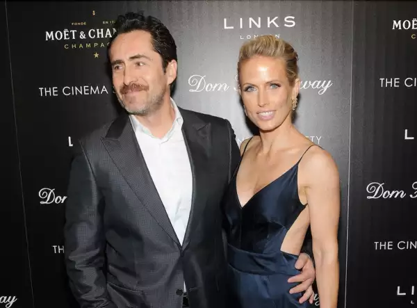 Demian Bichir y Stefanie Sherk