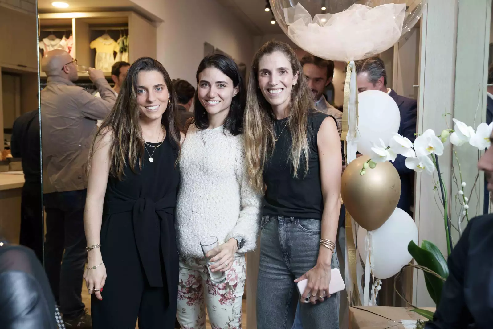 Priscila Gremión, Chris Naffah y Fernanda Maurer