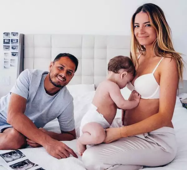 Chicharito-Sarah.jpg
