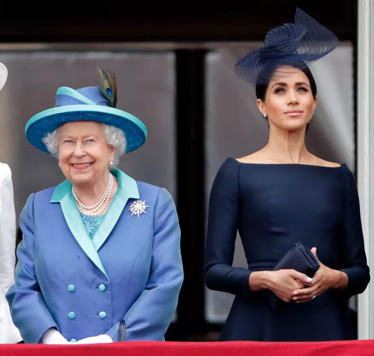 Reina Isabel II y Meghan Markle