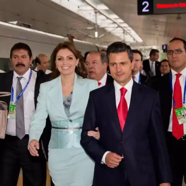 Para continuar su gira por la ciudad de Boao, los Peña viajaron en tren.