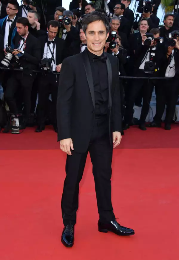 Gael García se encuentra en Cannes por su película `Neruda`.