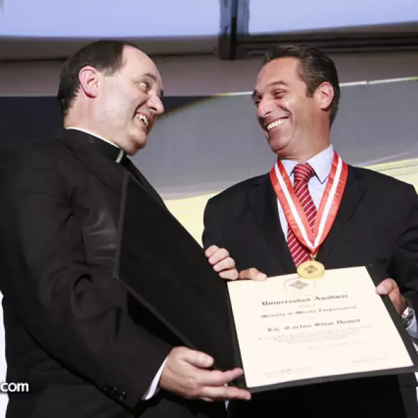 Jesús Quirce,Carlos Slim Domit