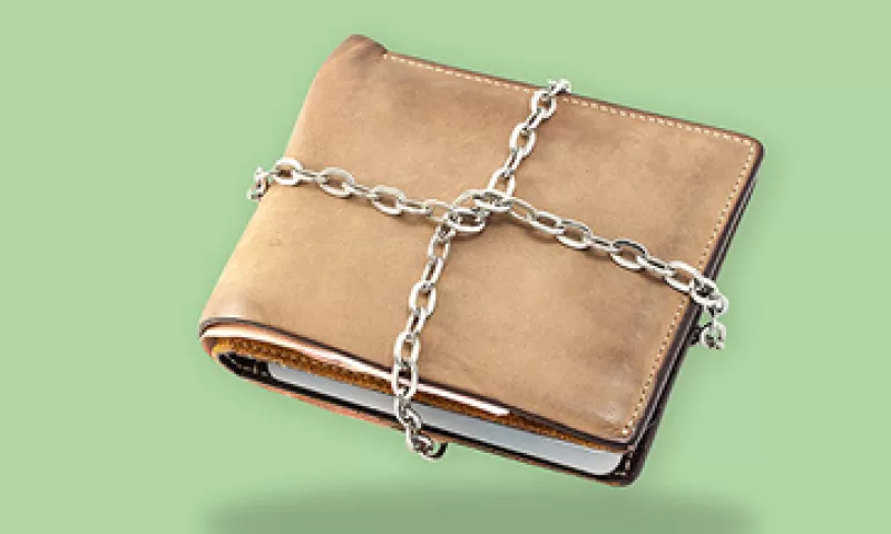 Los economistas esperaban ver un mayor gasto ante los bajos precios de la gasolina. (Foto: tomada de CNNMoney.com )