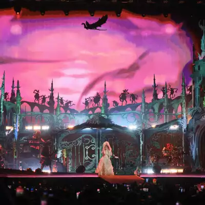 Foto del escenario de Chappell Roan en el CC25