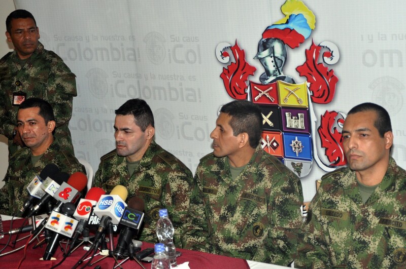 oficiales liberados