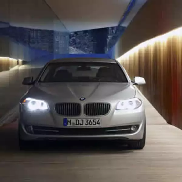 Llego a nuestro país el BMW Serie 5 Gran Turismo, un vehículo diseñado para quienes buscan un automóvil espacioso, con lujo y gran espacio interior.