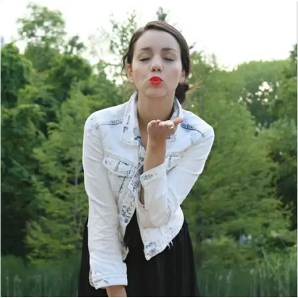 La blogger mexicana, Chantal Torres, nos manda un beso desde Nueva York